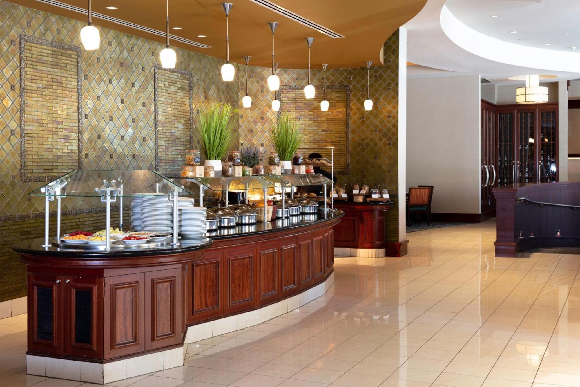 Renaissance Montgomery Hotel & Spa At The Convention Center Exteriér fotografie