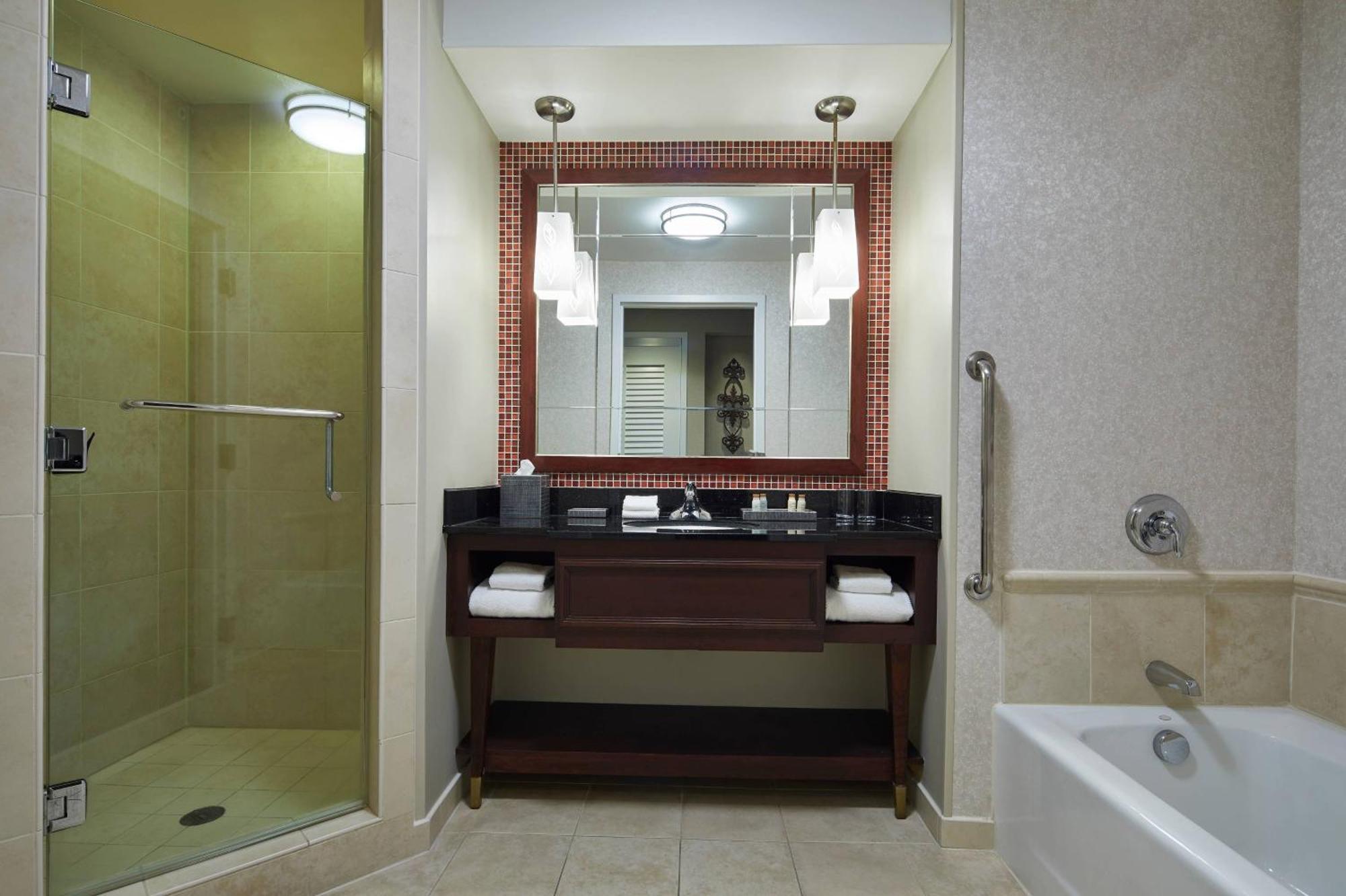 Renaissance Montgomery Hotel & Spa At The Convention Center Exteriér fotografie