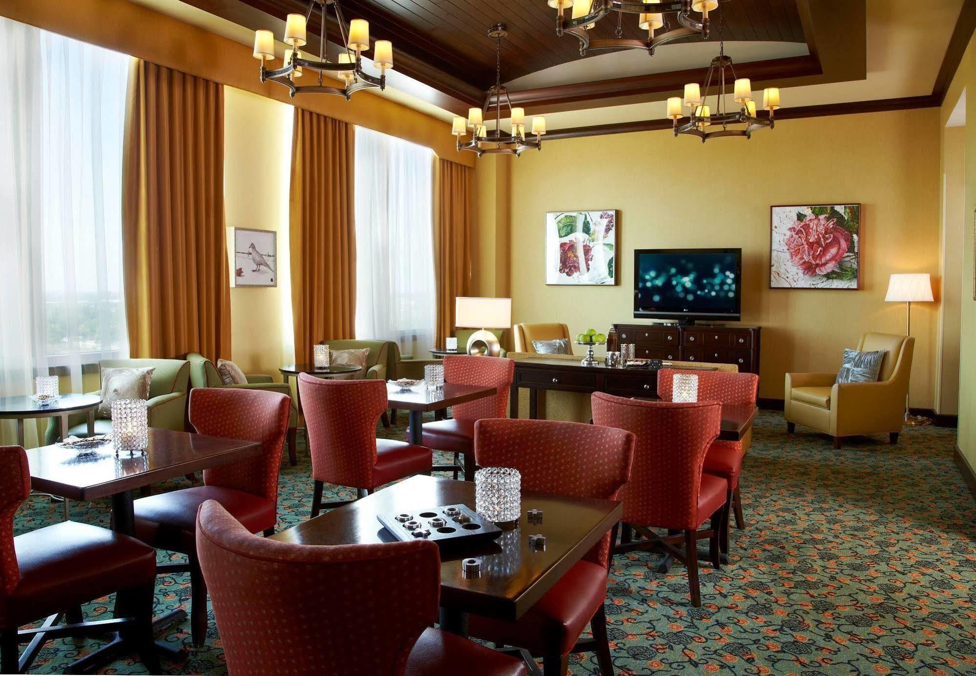 Renaissance Montgomery Hotel & Spa At The Convention Center Exteriér fotografie